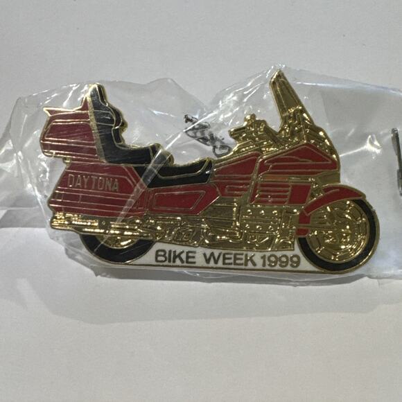 Other - Daytona Bike Week 1999 Gold Wing Lapel Hat Vest Jacket Pin Motorcycle Vintage